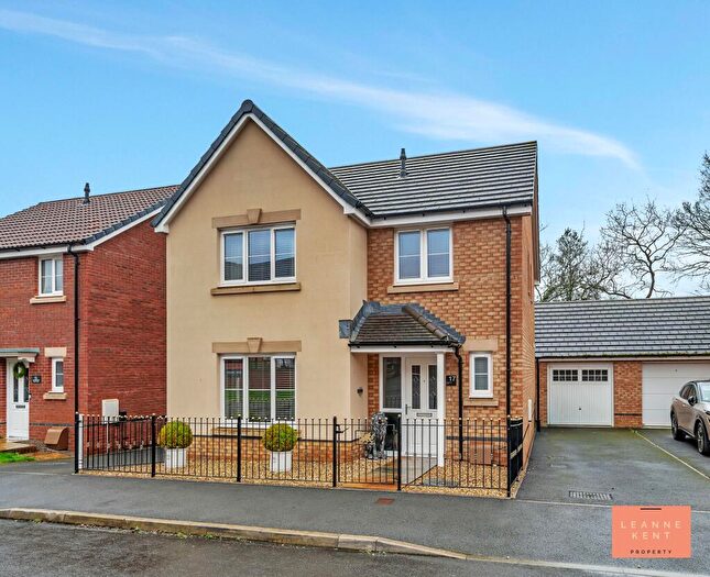 3 Bedroom Detached House For Sale In Stone Field Road, Bedwas, CF83