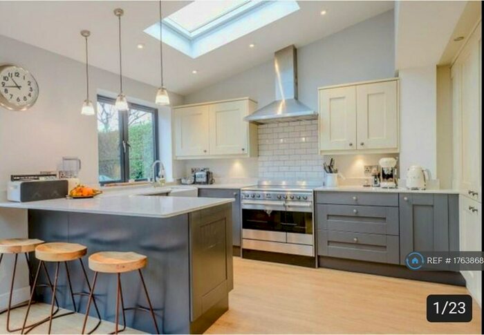 3 Bedroom Semi-Detached House To Rent In Rugby Road, Cubbington, Leamington Spa, CV32