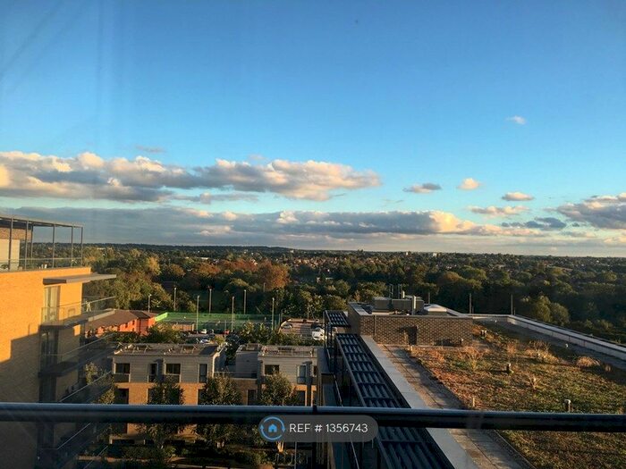 2 Bedroom Flat To Rent In Tizzard Grove, London, SE3