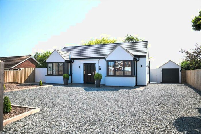 3 Bedroom Detached Bungalow For Sale In Wragholme Road, Grainthorpe, LN11