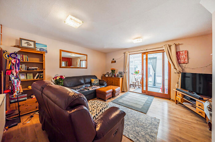 3 Bedroom Terraced House For Sale In Springfields Close, Padbury, Buckingham, MK18