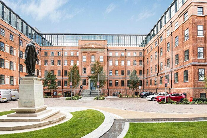 2 Bedroom Flat To Rent In The Factory, Memorial Avenue, Slough, SL1