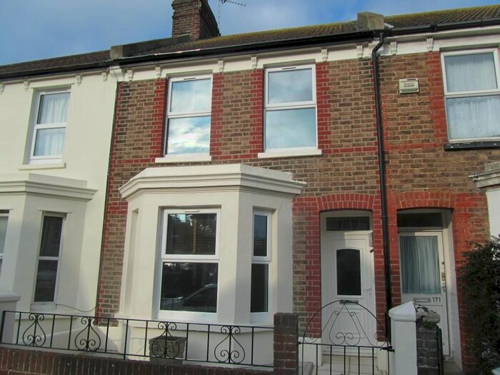 3 Bedroom Terraced House To Rent In Latimer Road, Eastbourne, East Sussex, BN22