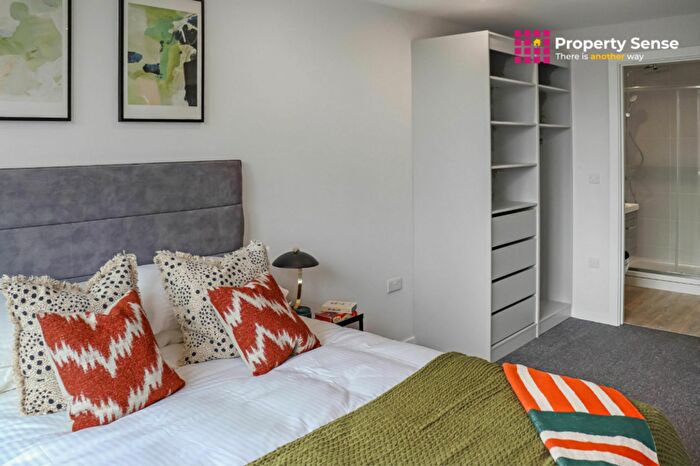 2 Bedroom Apartment To Rent In The Interchange, Daw Bank, SK3