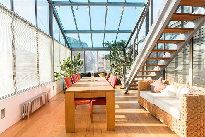 2 Bedroom Flat To Rent In Bermondsey Street, London, SE1