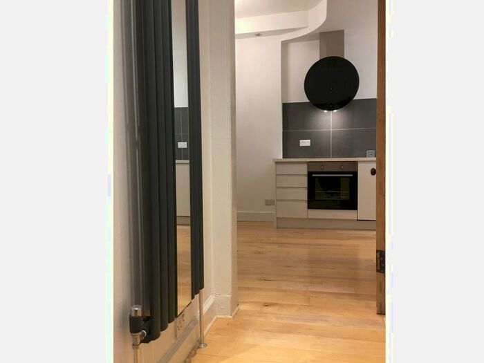 1 Bedroom Flat To Rent In West Park Place, Haymarket, Edinburgh, EH11