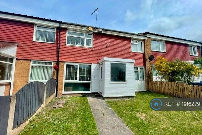 3 Bedroom Terraced House To Rent In Allens Croft Road, Birmingham, B14