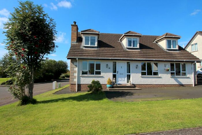 4 Bedroom Detached House For Sale In Gorman Close, Greenisland, Carrickfergus, BT38