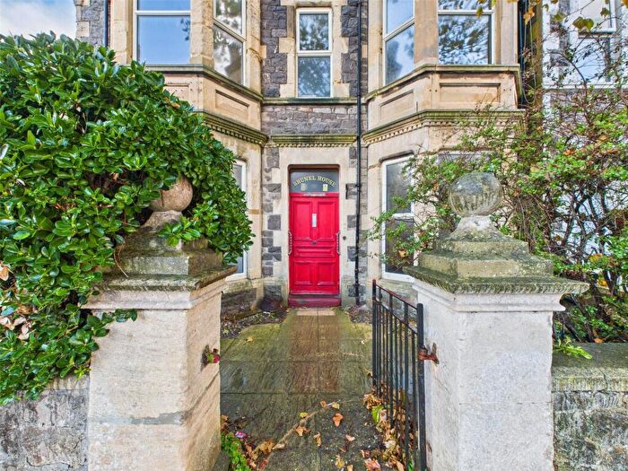 2 Bedroom Flat For Sale In Walliscote Road, Weston-super-Mare, North Somerset, BS23