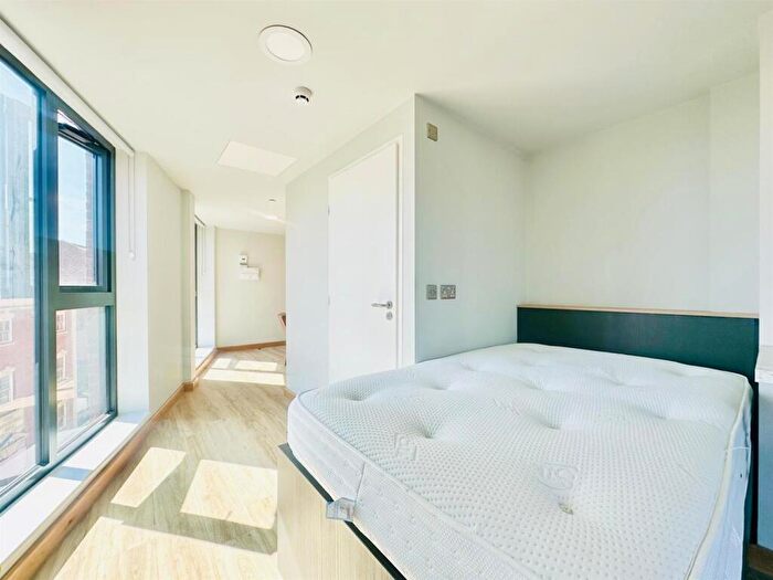 Studio To Rent In Fourth Floor, Felix Apartments, Nottingham, NG1