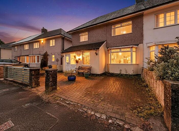 3 Bedroom Semi-Detached House For Sale In Heol Tymaen, Upper Boat, CF37