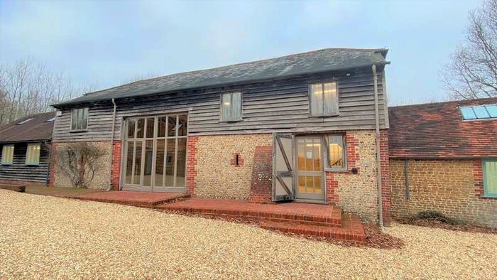 Office Commercial To Rent In Waterworks Road, Petersfield, GU32