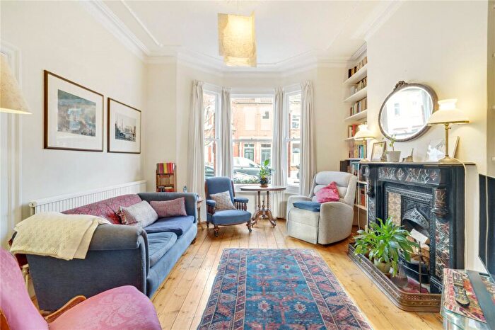 4 Bedroom House For Sale In Broxash Road, SW11
