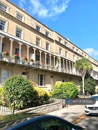 2 Bedroom Maisonette To Rent In South Parade Mansions, Clifton, Bristol, BS8