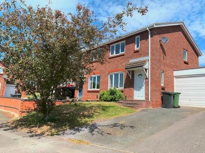 3 Bedroom Property To Rent In Easenhall Lane, Redditch, B98
