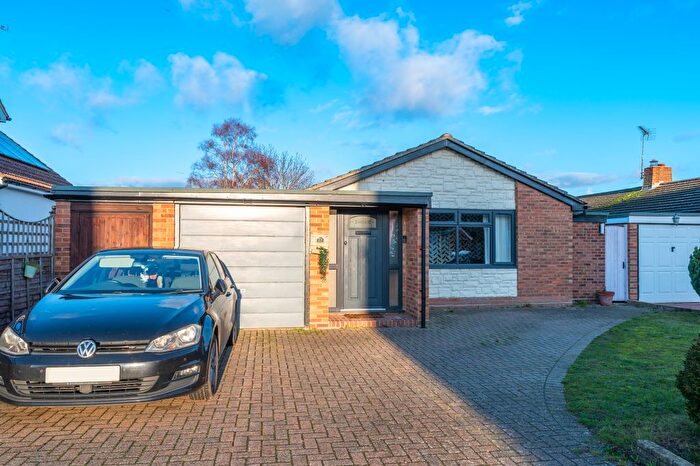 3 Bedroom Detached Bungalow For Sale In New Road, Trimley St. Mary, IP11