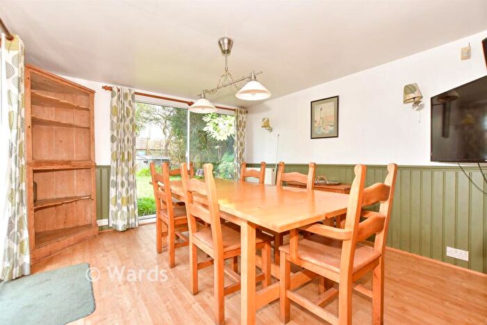 3 Bedroom Detached Bungalow For Sale In Maison Dieu Road, Dover, Kent, CT16