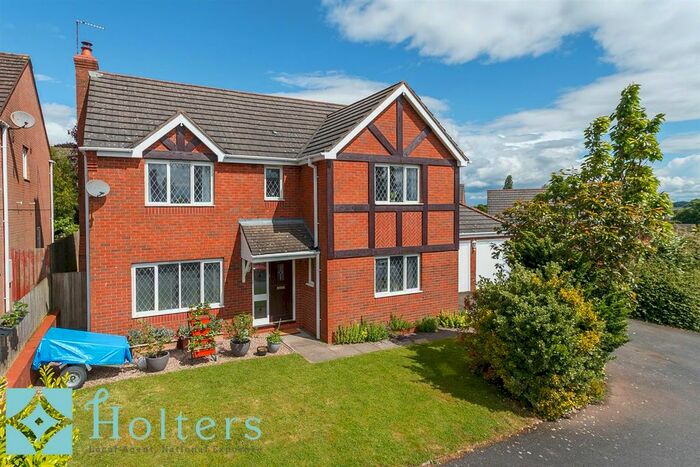 4 Bedroom Detached House For Sale In Larks Rise, Cleobury Mortimer, Kidderminster, DY14