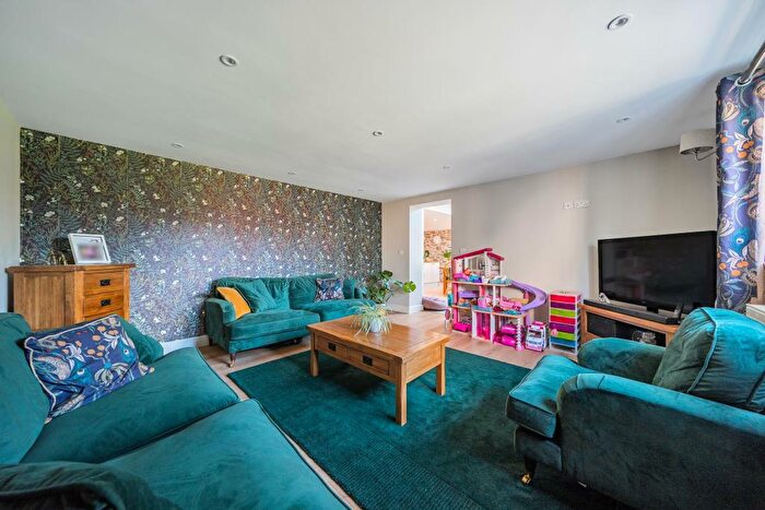 2 Bedroom Cottage For Sale In Whitney-on-Wye, Hereford, HR3