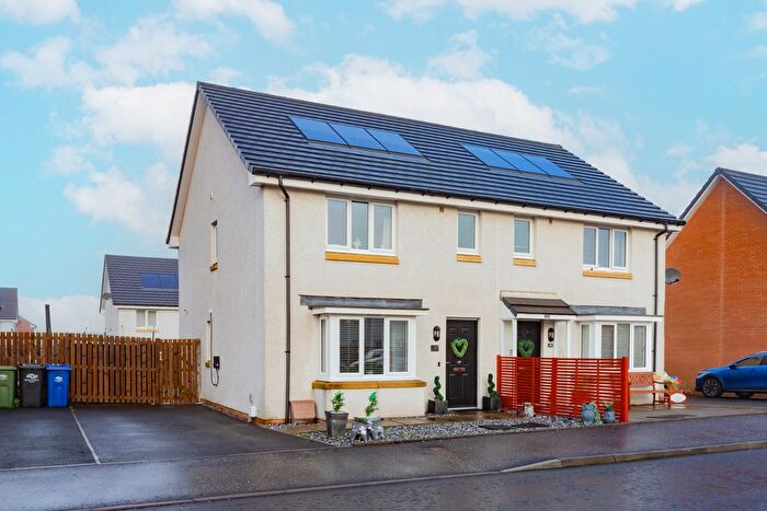 3 Bedroom Semi Detached House For Sale In Barskiven Circle, Paisley, PA1