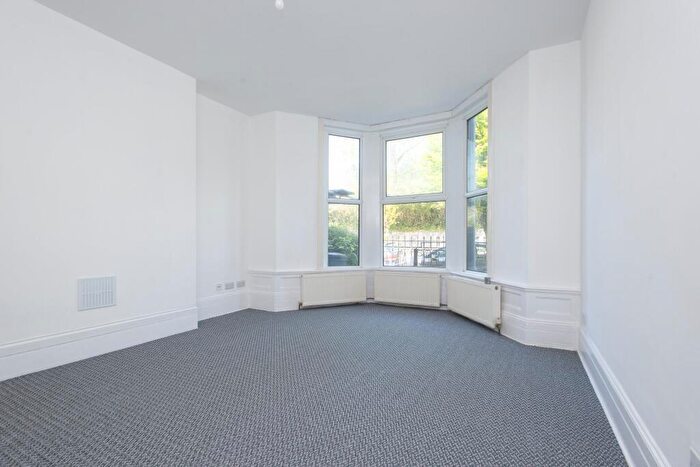 1 Bedroom Apartment To Rent In Stuart Road, Stoke, Plymouth, PL1