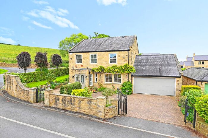 4 Bedroom Detached House For Sale In Collin Spring Court, Birstwith, HG3