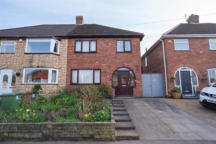 3 Bedroom Semi Detached House For Sale In Victor Road, Solihull, B92