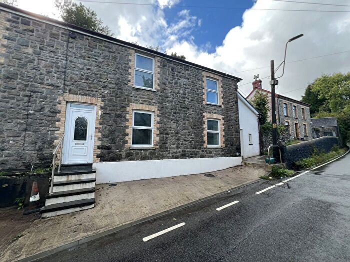2 Bedroom Property To Rent In Bronwydd Road, Carmarthen, Carmarthenshire, SA31