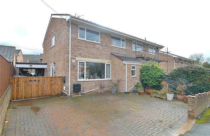 3 Bedroom Semi Detached House For Sale In Bathleaze, Kings Stanley, Stonehouse, GL10