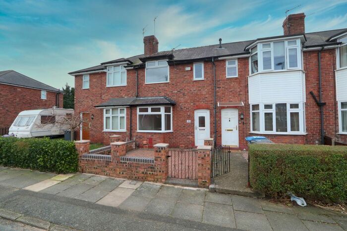2 Bedroom Terraced House To Rent In Warwick Road, Cadishead, Manchester, M44