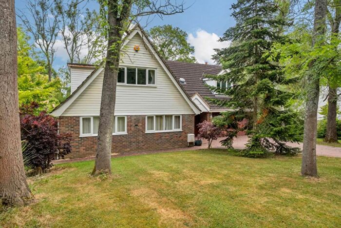 4 Bedroom Detached House For Sale In St. Leonards Hill, Windsor, SL4