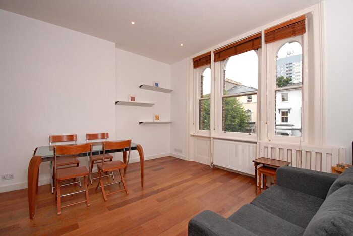 1 Bedroom Flat To Rent In Priory Road, South Hampstead, London, NW6