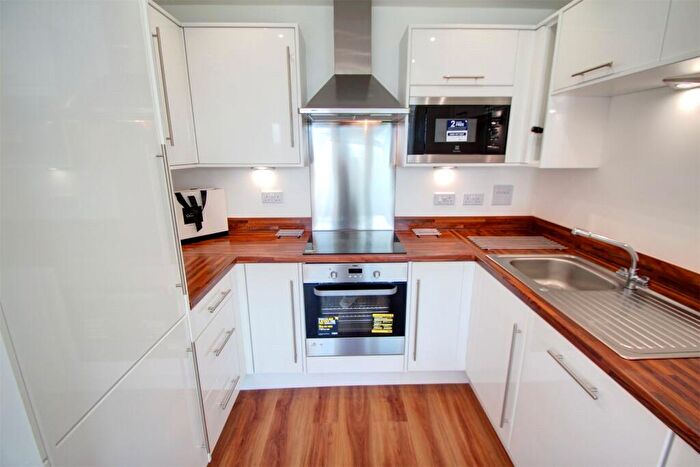 2 Bedroom Apartment To Rent In Bittern House, Worsdell Drive, Gateshead, NE8
