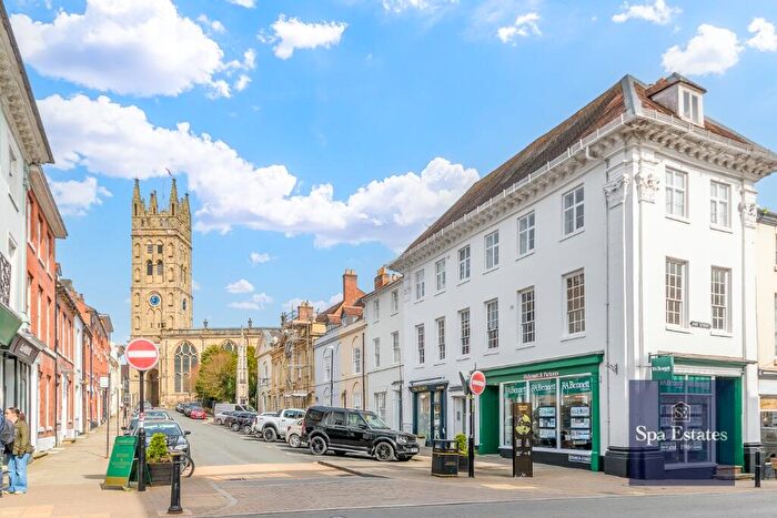 1 Bedroom Apartment For Sale In Church Street, Warwick, Warwickshire, CV34
