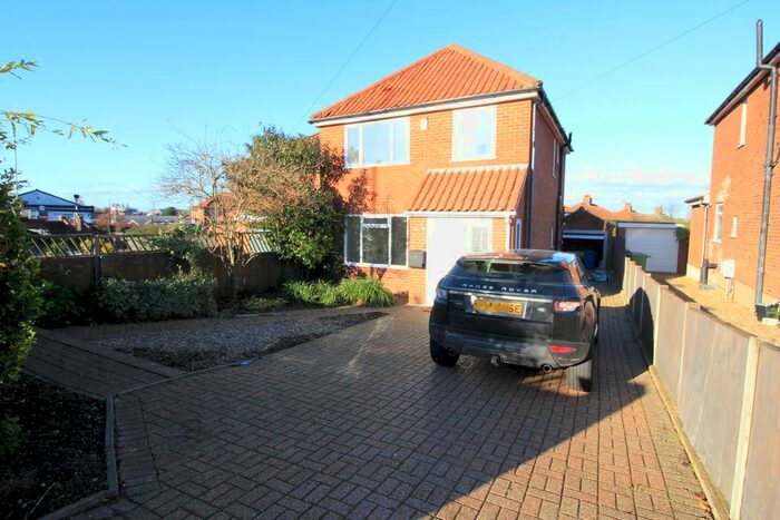 3 Bedroom Detached House To Rent In Plumstead Road, Norwich, NR7