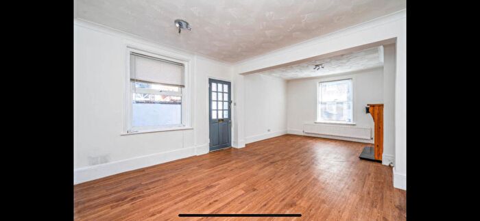 3 Bedroom Property To Rent In Methuen Street, Southampton, SO14