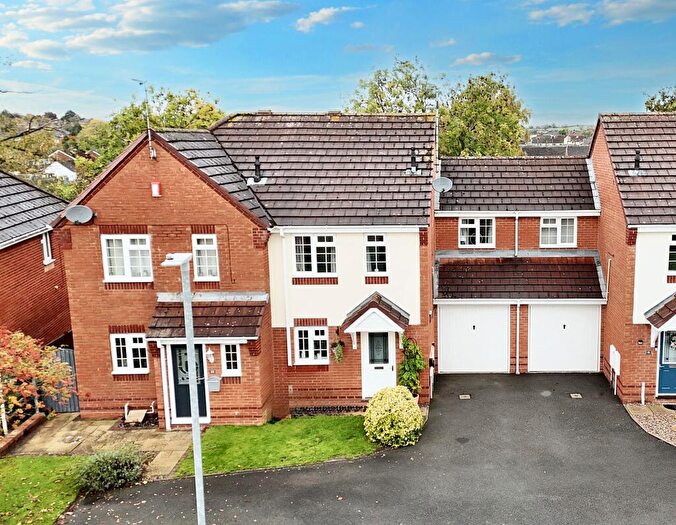 3 Bedroom Terraced House For Sale In Arundel Drive, Cheadle, ST10