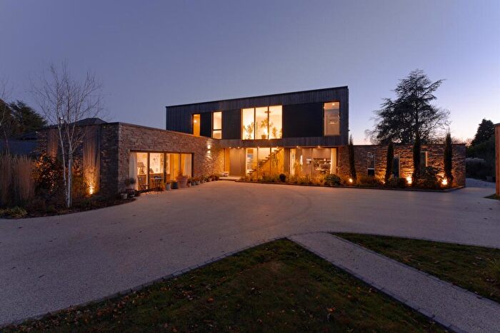 5 Bedroom Detached House For Sale In Broadstone, BH18