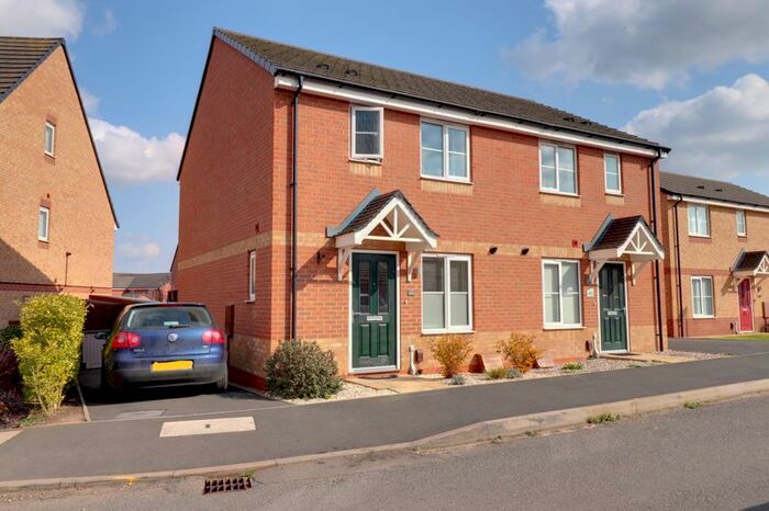3 Bedroom Semi-Detached House To Rent In Paterson Drive, Marston Grange, Stafford, ST16