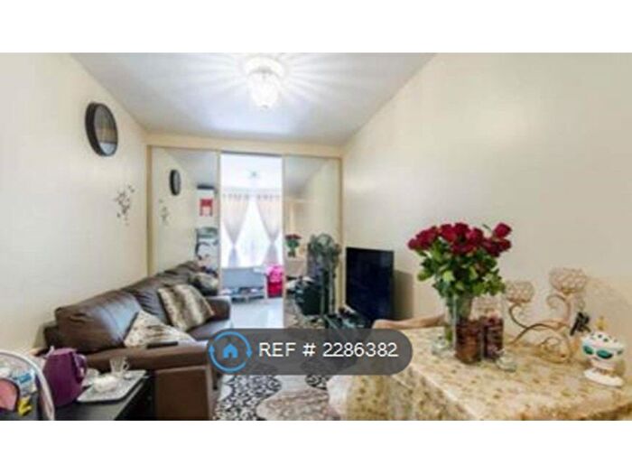 1 Bedroom Flat To Rent In Willesden Green, London, NW2