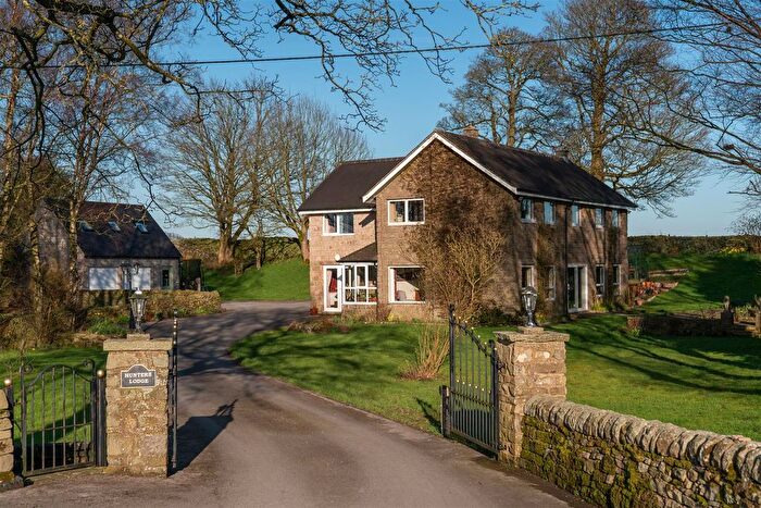 5 Bedroom Detached House For Sale In Sheen, Buxton, SK17