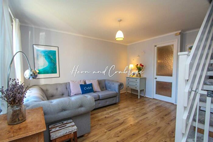 2 Bedroom Terraced House For Sale In Pendragon Close, Thornhill, Cardiff, CF14