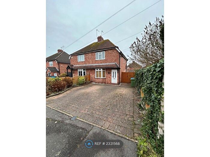 2 Bedroom Semi-Detached House To Rent In Alexander Road, Wolverhampton, WV8