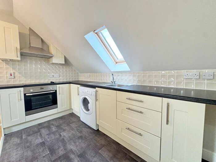 1 Bedroom Flat To Rent In Station Square, Flitwick, MK45