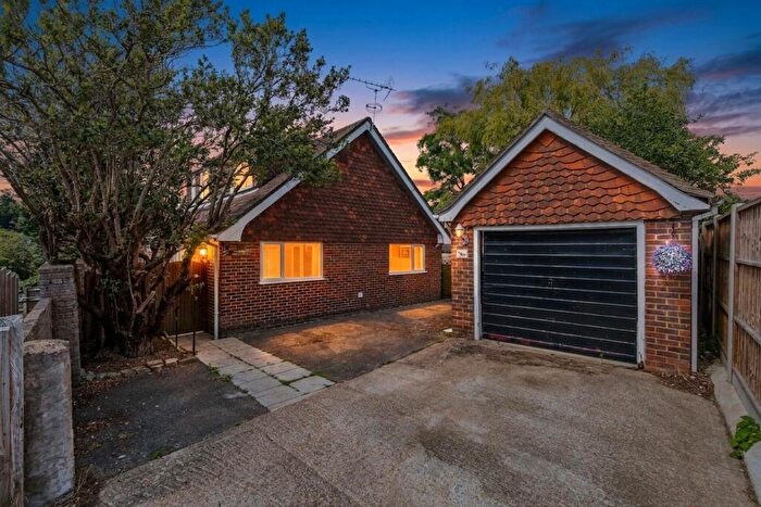 4 Bedroom Detached House For Sale In Mill Road Avenue, Angmering, BN16