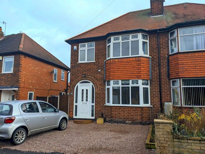 3 Bedroom Semi-Detached House To Rent In Abingdon Drive, Ruddington, NG11