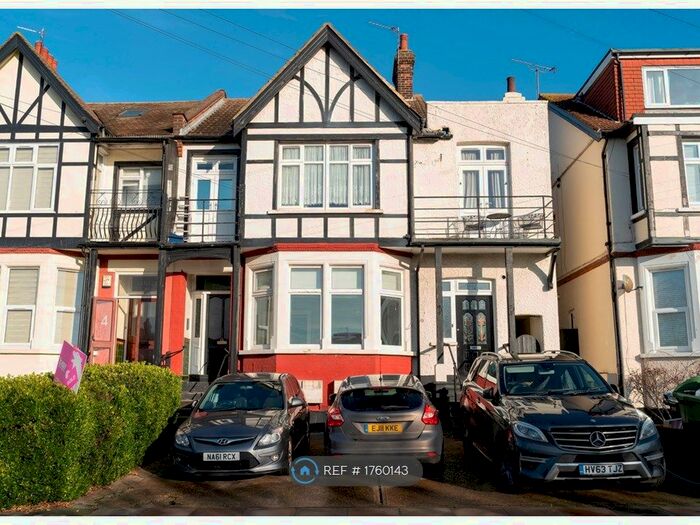 1 Bedroom Flat To Rent In Britannia Road, Westcliff-On-Sea, SS0