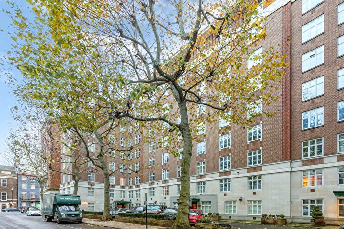 2 Bedroom Flat For Sale In Chesterfield House, Chesterfield Gardens, W1J