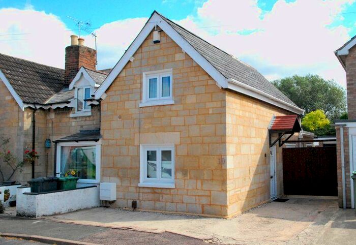 2 Bedroom Terraced House To Rent In The Avenue, Longlevens, Gloucester, GL2