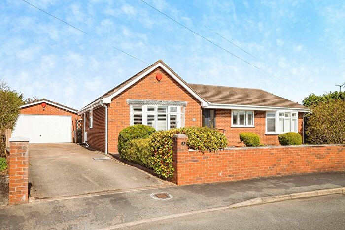 3 Bedroom Bungalow For Sale In Marlwood Place, Chester, Cheshire, CH4